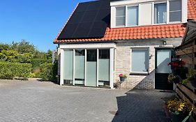Genieten In Een Luxe Vakantiewoning, Dichtbij Het Ijsselmeer En Strand